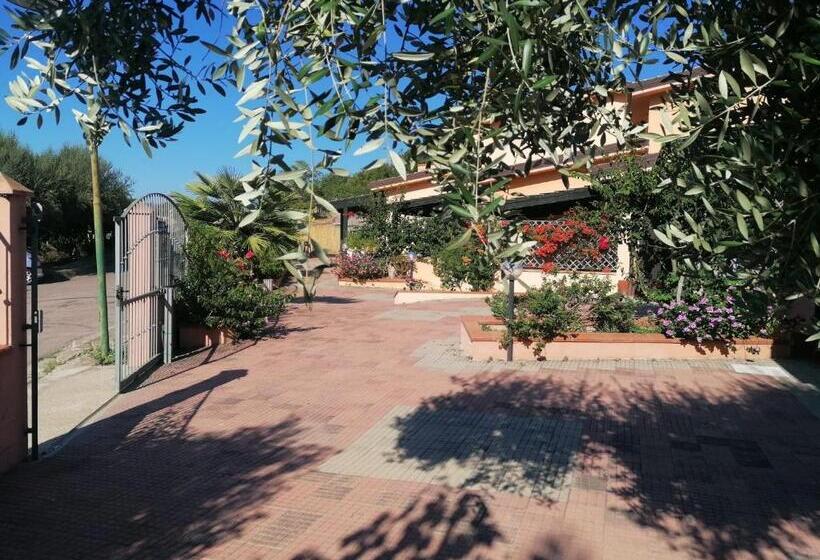 דירת חדר בקומת קרקע, Arbatax Le Terrazze Sul Mare