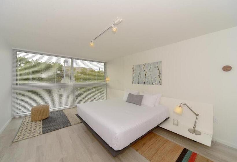 Апартаменты 2 Спальни, Beach Haus Key Biscayne Contemporary Apartments