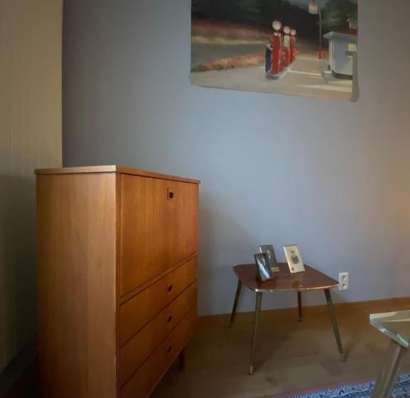 اتاق لوکس با بالکن, Artist S Loft & Garden