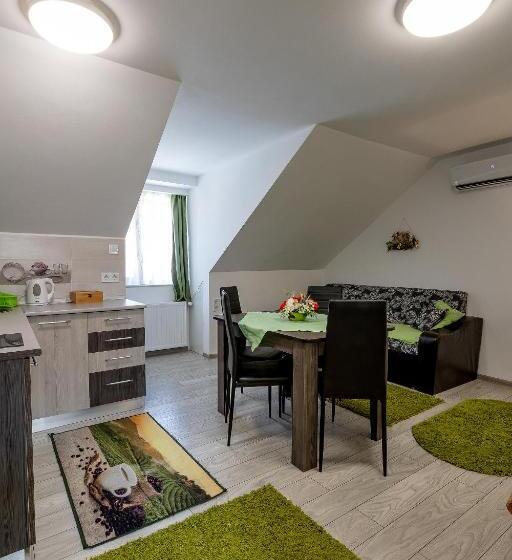 חדר סטודיו סטנדרד, Casa Steluta