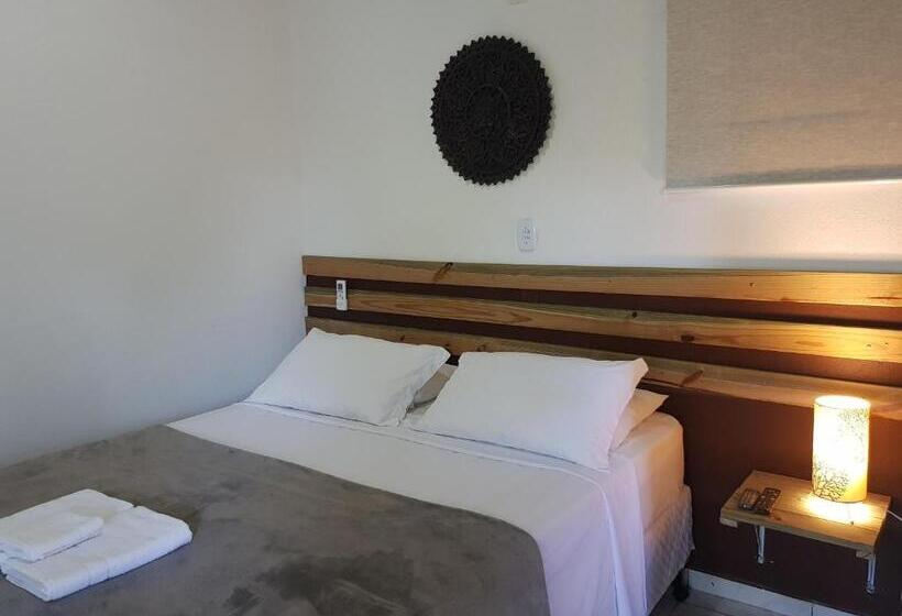 스탠다드 룸 풀장 전망, Chalés E Flats Recanto Primavera