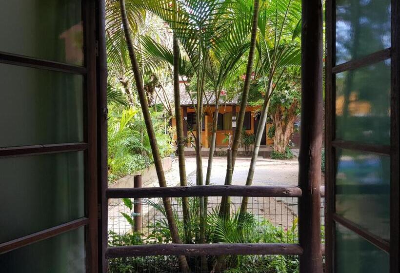 기본룸, Chalés E Flats Recanto Primavera