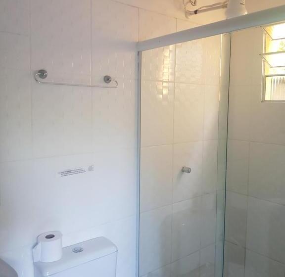 스탠다드 룸 풀장 전망, Chalés E Flats Recanto Primavera