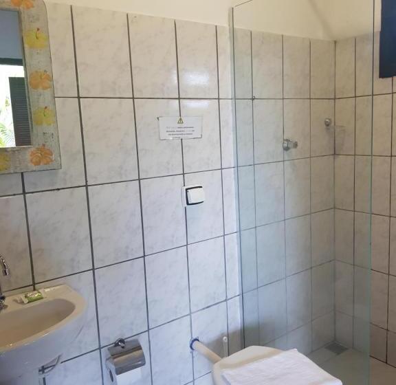 Chambre Standard Vue Piscine, Chalés E Flats Recanto Primavera