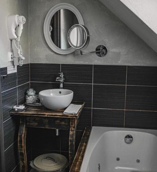 Четырехместный Номер Deluxe, Penzion Adamův Dvůr