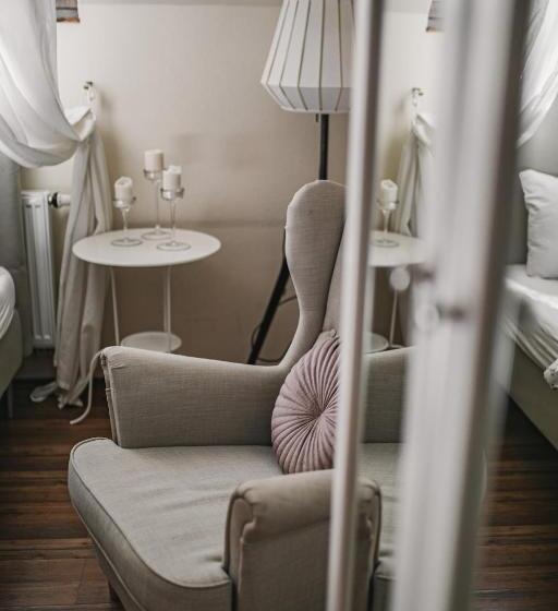 Номер Deluxe, Penzion Adamův Dvůr