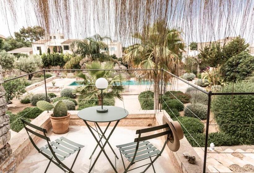 标准间带阳台, Can Sull