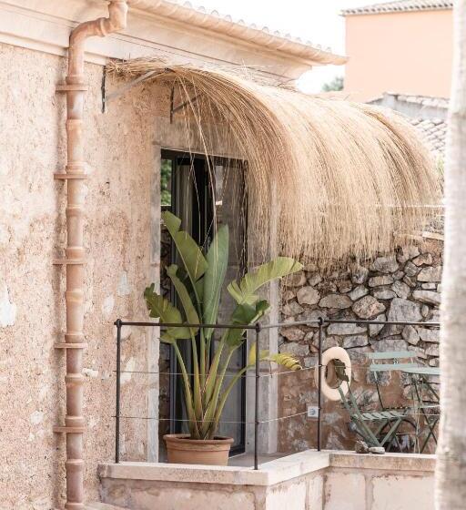 标准间带阳台, Can Sull