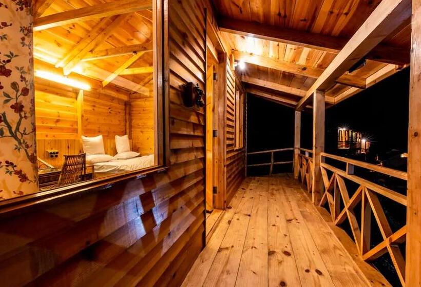 1 베드룸 수피리어 스위트, Mid Conifer Cottage