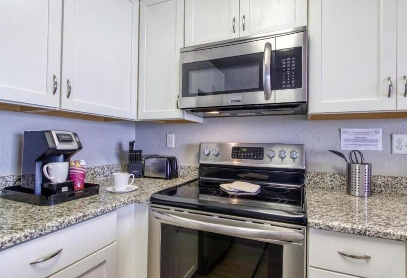 スイート, The New Hotel Collection Beachfront