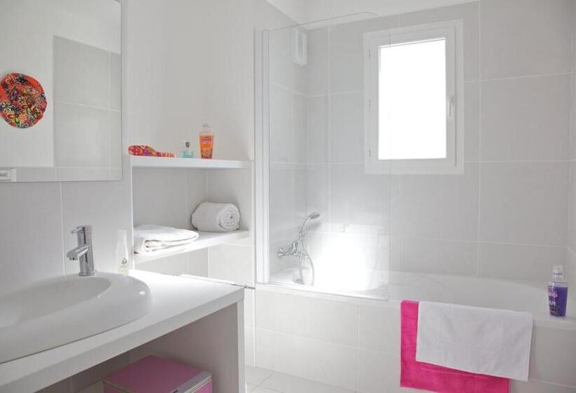 Апартаменты 2 Спальни, Résidence Le Clos Saint Paul