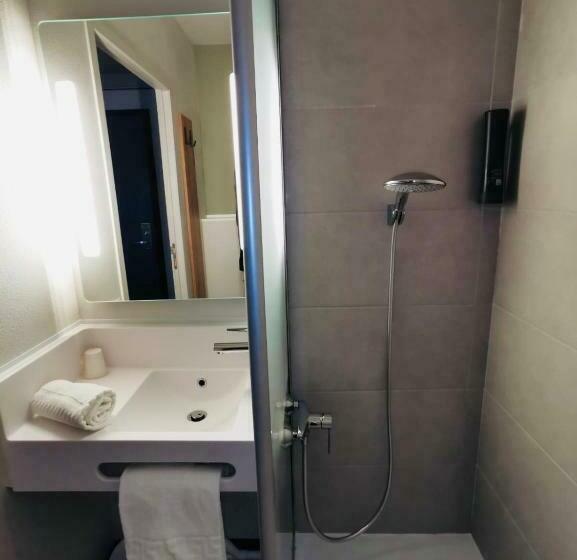 스탠다드 룸, B&b Hotel Saint Martin De Crau Alpilles Camargue