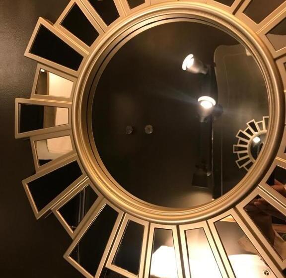 غرفة قياسية, Sanctus Syrus 2