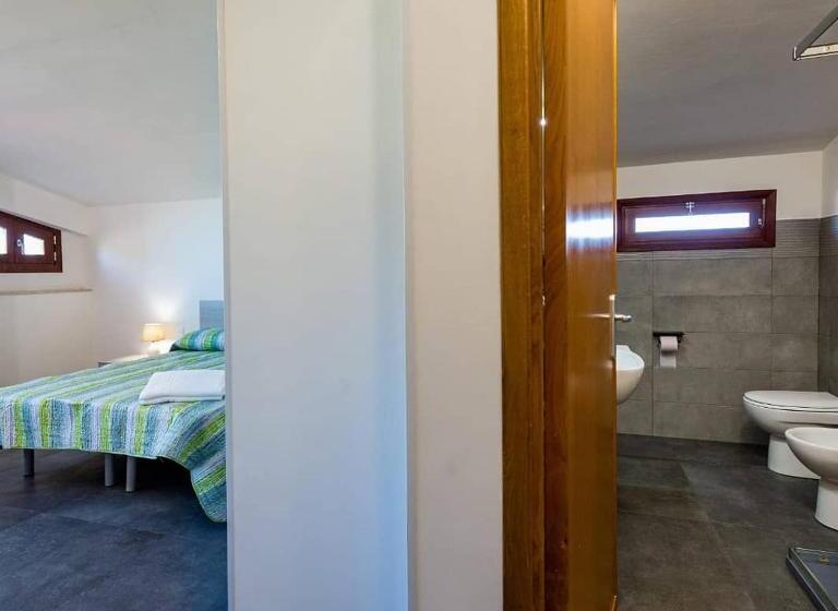 이코노미 룸, Villa Michelangelo