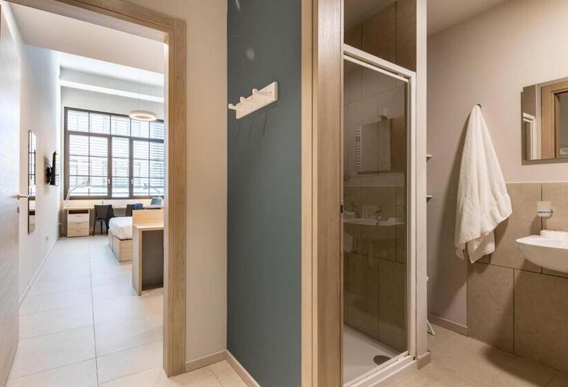 إستوديو ديلوكس, Camplus Regio Parco