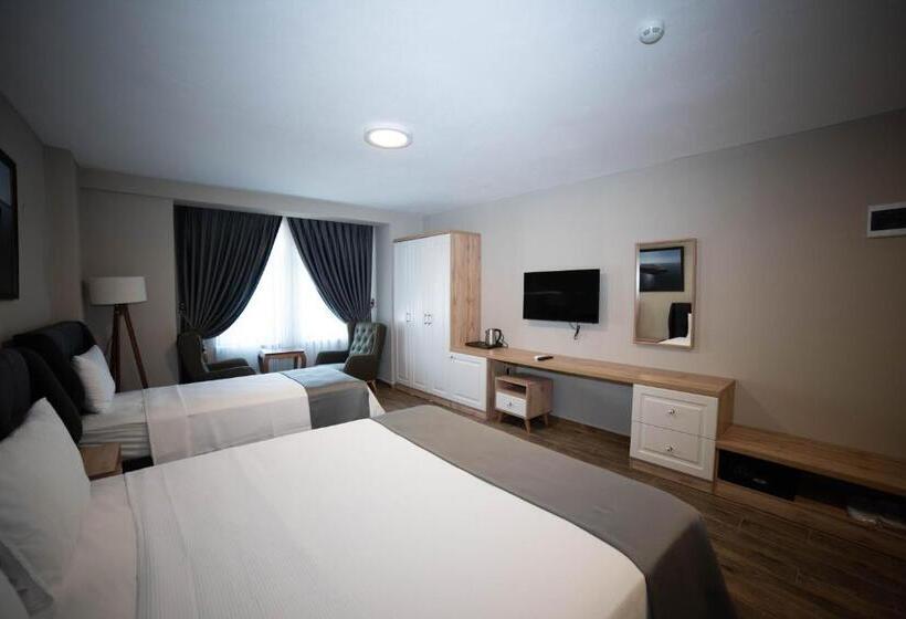 اتاق لوکس چهار تخته, Elia İmroz