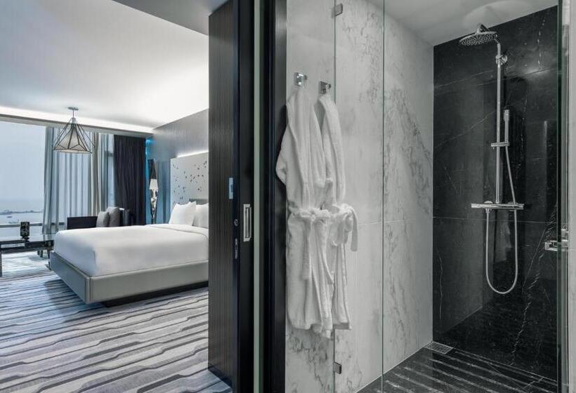 سوئیت با تخت بزرگ, Intercontinental Luanda Miramar, An Ihg