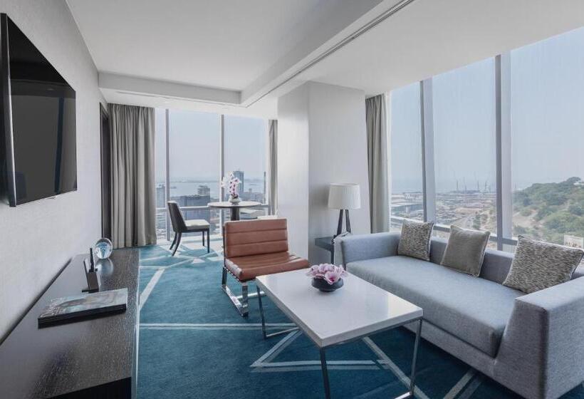 Club Room King Bed, Intercontinental Luanda Miramar, An Ihg