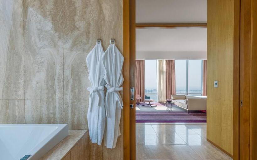 سوئیت پرزیدنت, Intercontinental Luanda Miramar, An Ihg