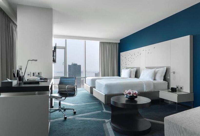 اتاق کلاب, Intercontinental Luanda Miramar, An Ihg