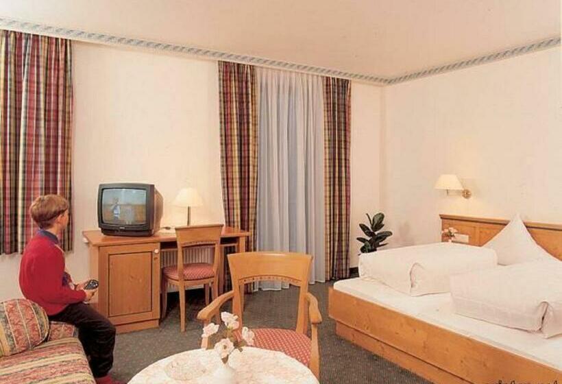 Номер Стандарт, Landgasthof Hacker