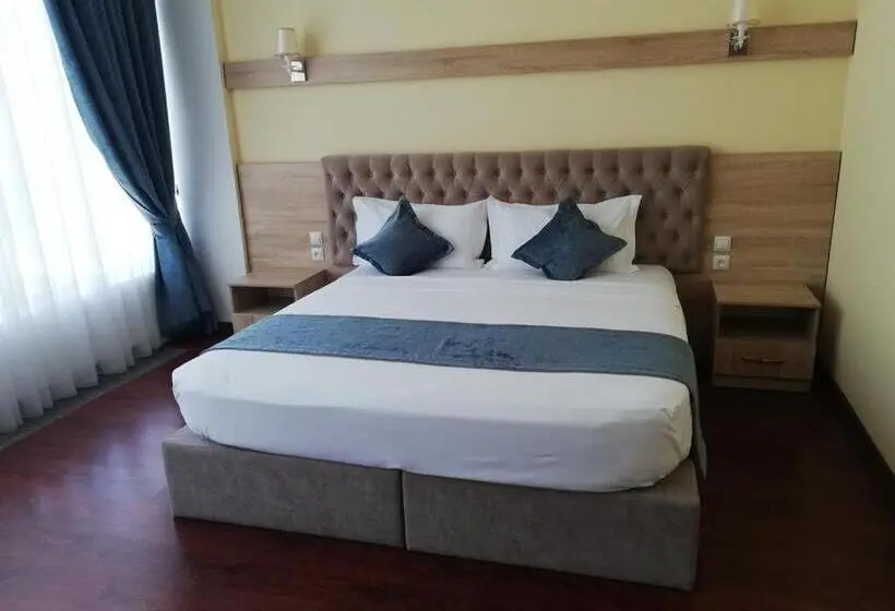 اتاق اکونومی, Park Hotel Al Bustan