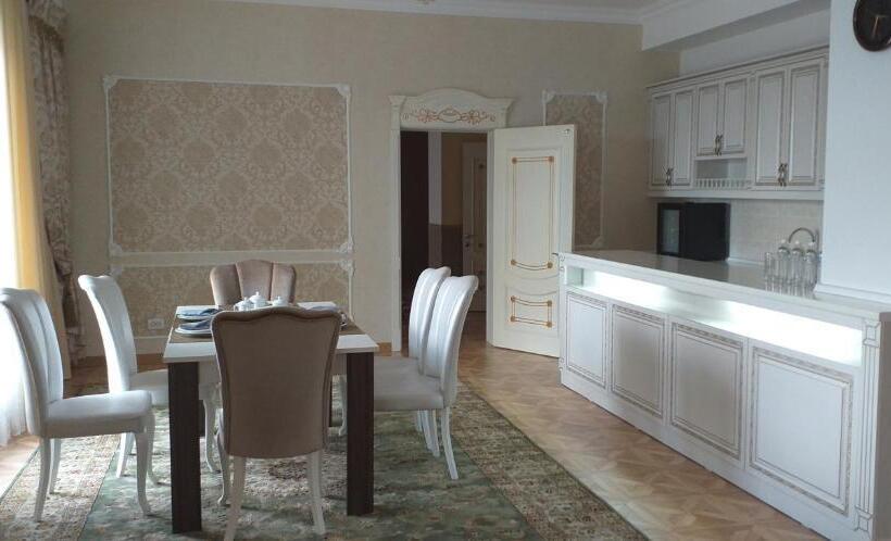 Suite com Varanda, Park Hotel Al Bustan