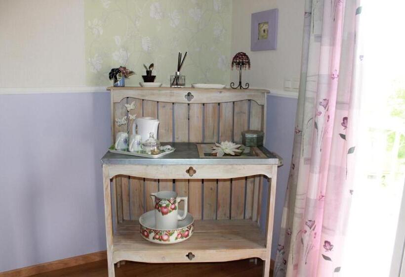 Номер Стандарт Вид на Горы, Villa Monplaisir Zen