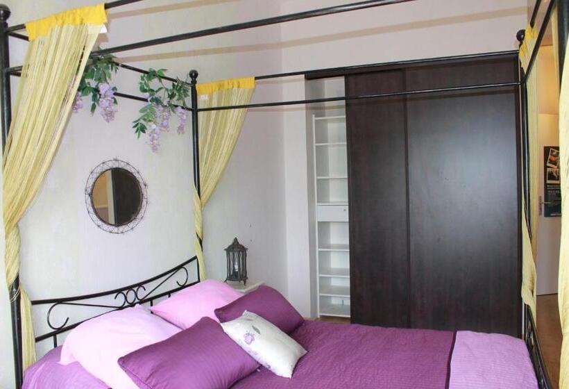 Номер Стандарт Вид на Горы, Villa Monplaisir Zen