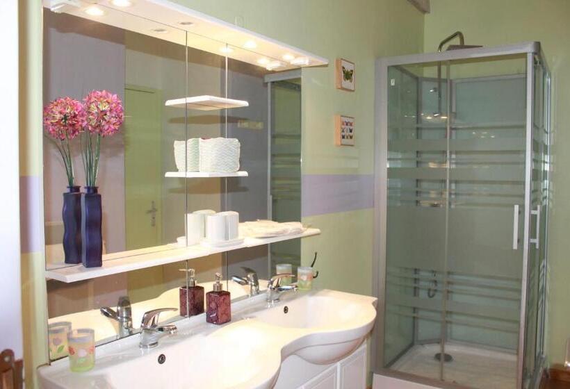 Номер Стандарт Вид на Горы, Villa Monplaisir Zen