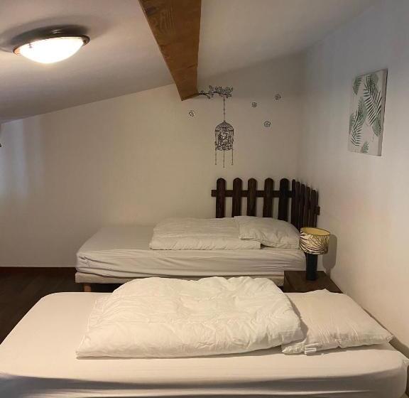 Апартаменты 1 Спальня с Видом, Villa Monplaisir Zen