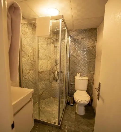 １ベッドルームアパートメント, Silver Tower Residence