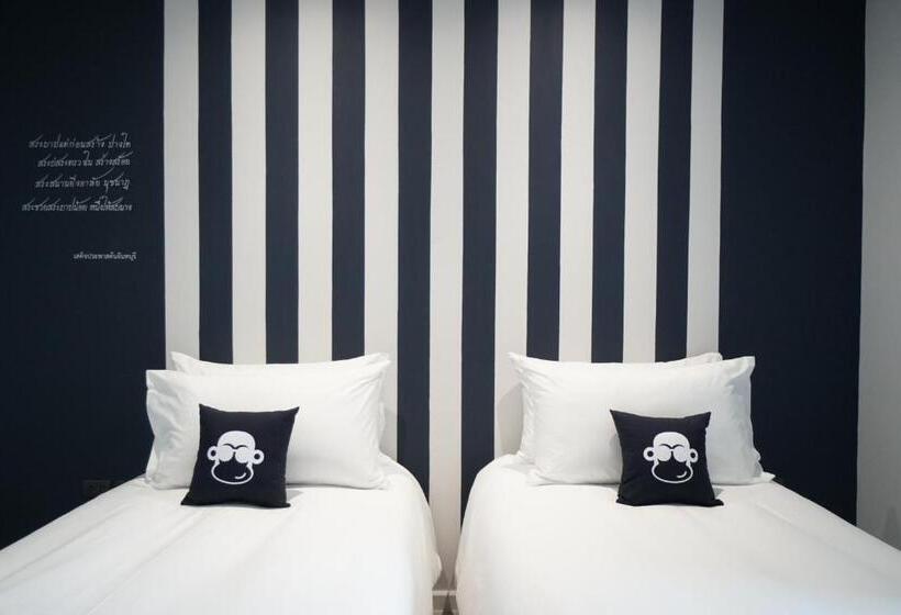 디럭스 룸, Blu Monkey Hub And Hotel Chanthaburi