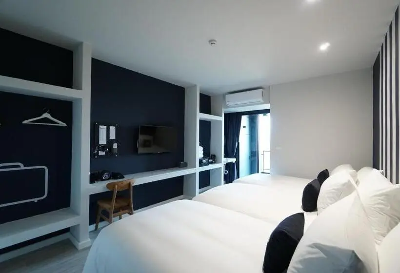 デラックストリプルルーム, Blu Monkey Hub And Hotel Chanthaburi