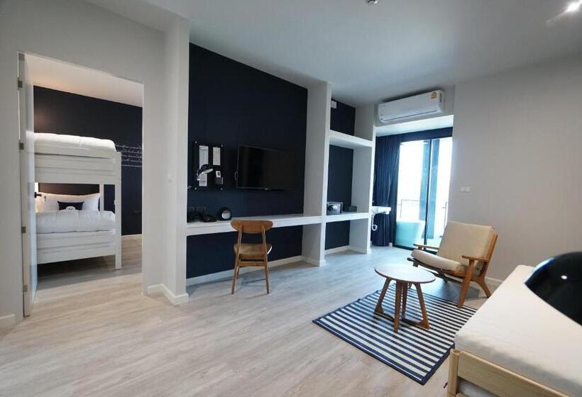 패밀리 룸, Blu Monkey Hub And Hotel Chanthaburi