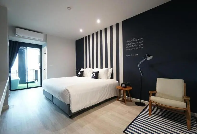 デラックスルーム, Blu Monkey Hub And Hotel Chanthaburi