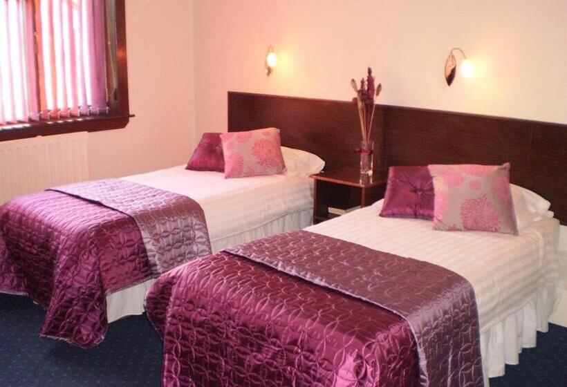 غرفة قياسية حمام مشترك, Lomond Park