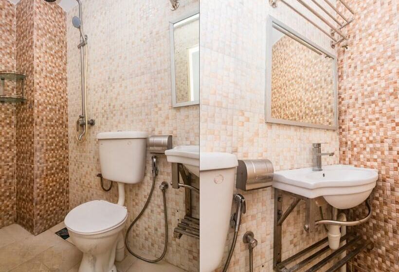 Quarto Deluxe, Oyo 90102 7 Days Lodge