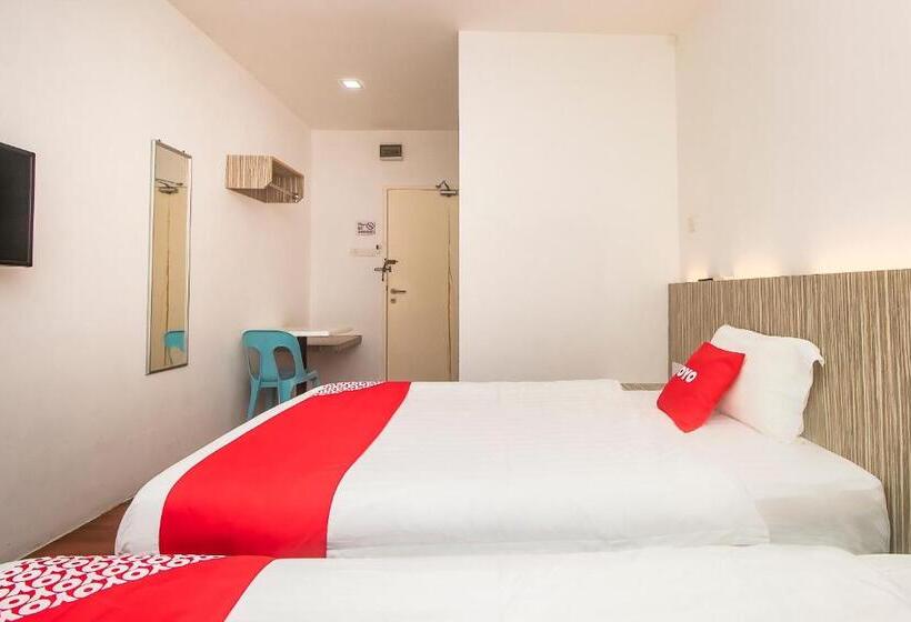 Quarto Deluxe, Oyo 90102 7 Days Lodge