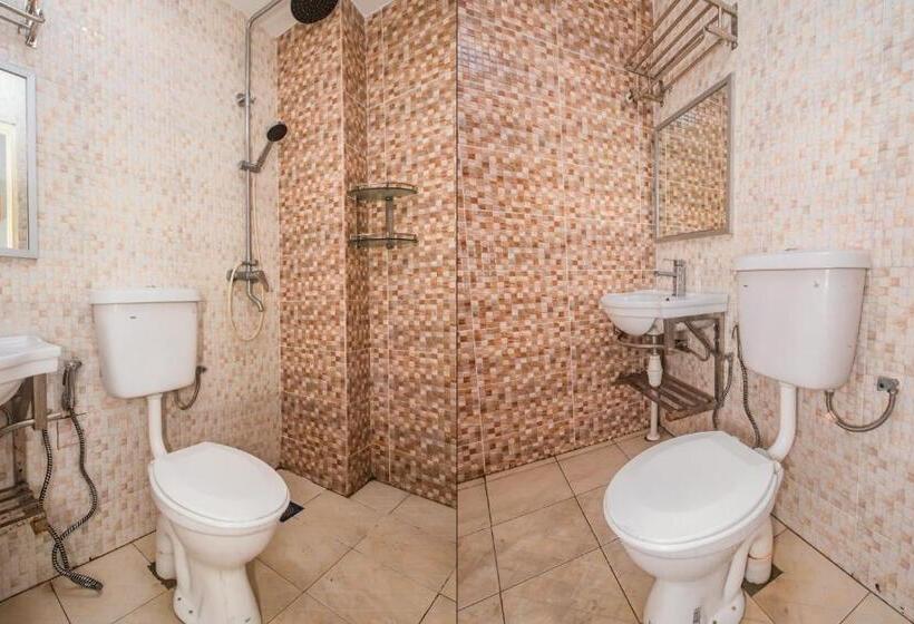 Quarto Deluxe Cama King, Oyo 90102 7 Days Lodge