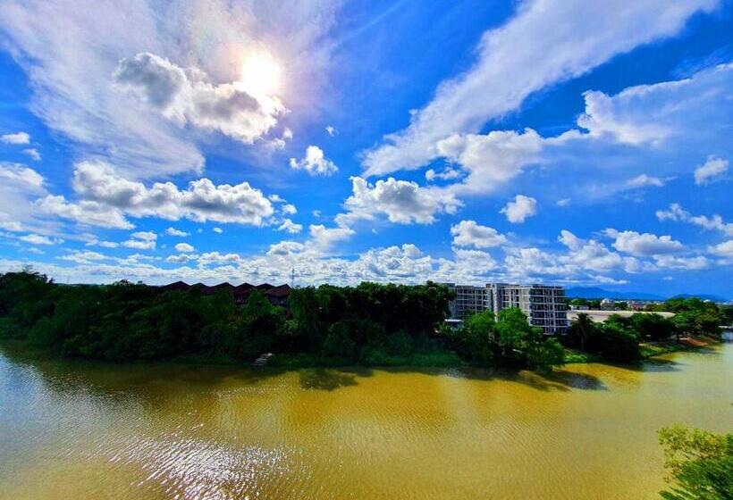 Deluxe room with river view, Usabai Riverside Boutique