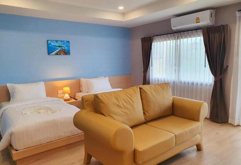 Deluxe room with river view, Usabai Riverside Boutique