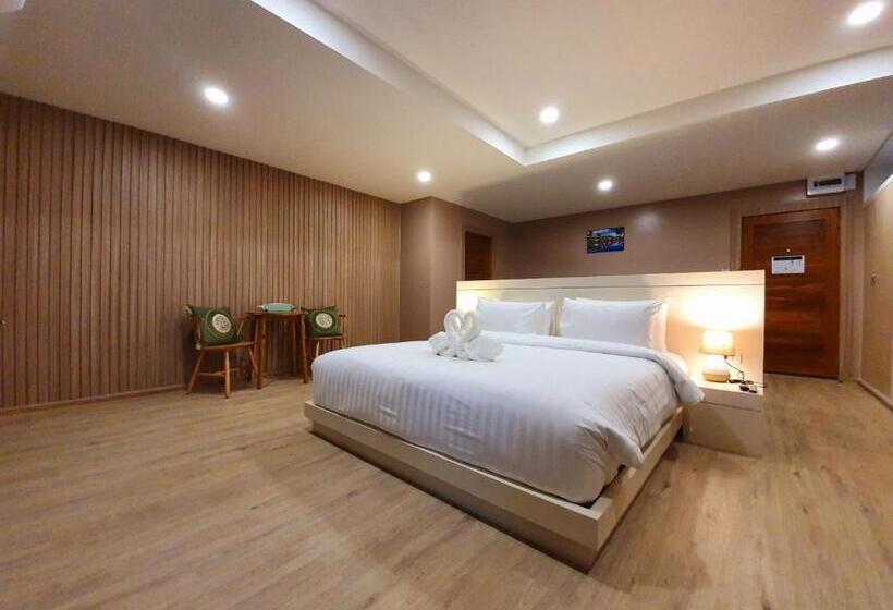 سوییت با چشمانداز کوه, Usabai Riverside Boutique