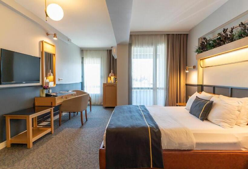 디럭스 룸, Viva La Vita