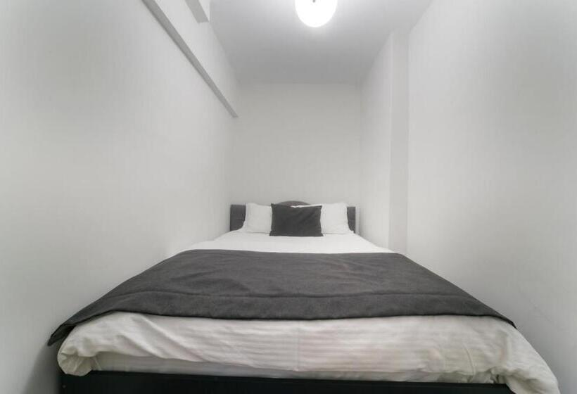 이코노미 룸, Viva La Vita