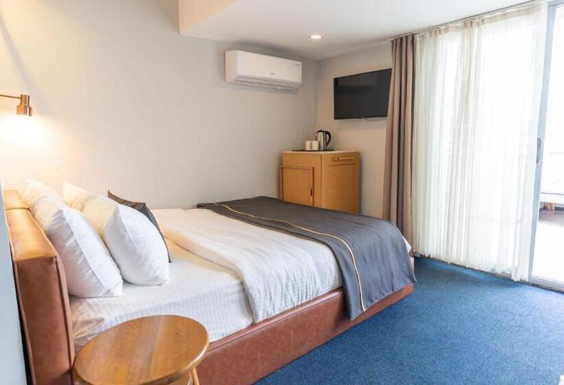 스탠다드 테라스 룸, Viva La Vita