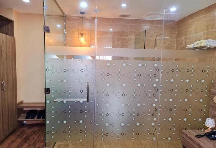 اتاق استاندارد با تخت بزرگ, La Mia Lakeview