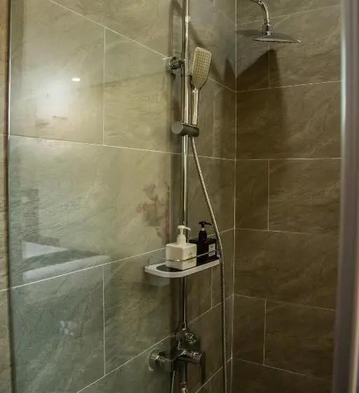 اتاق لوکس با تخت بزرگ, La Mia Lakeview