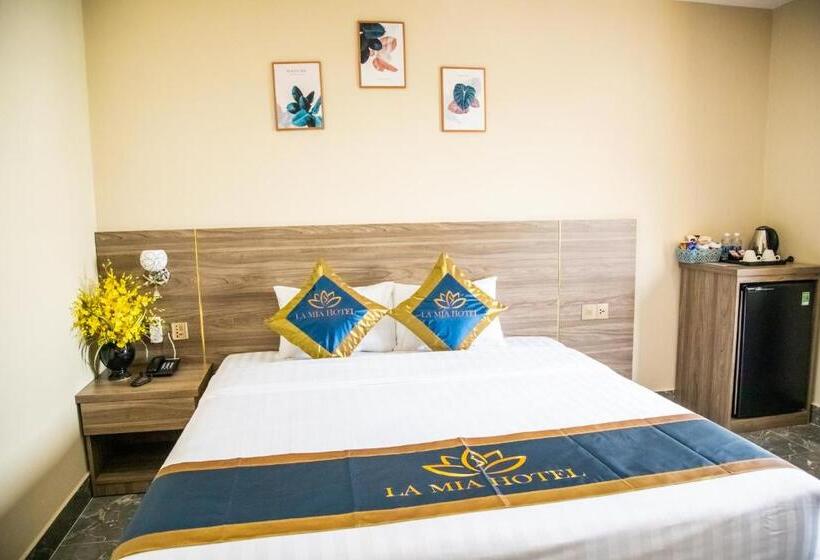 اتاق لوکس با تخت بزرگ, La Mia Lakeview