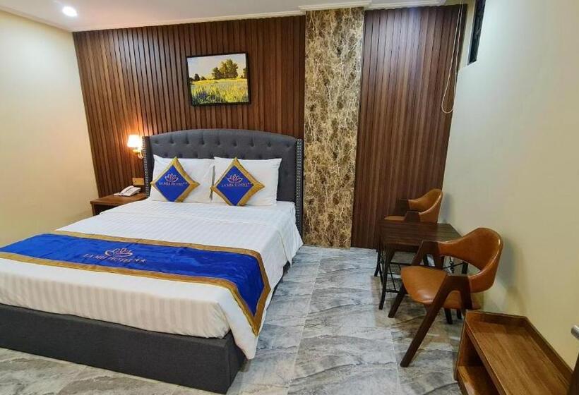 اتاق لوکس, La Mia Lakeview